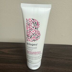 Briogeo Farewell Frizz